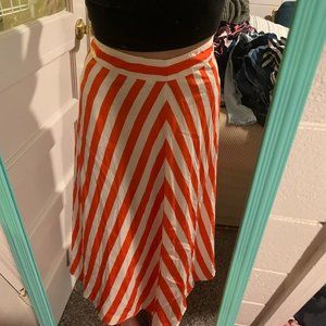 orange striped skirt!